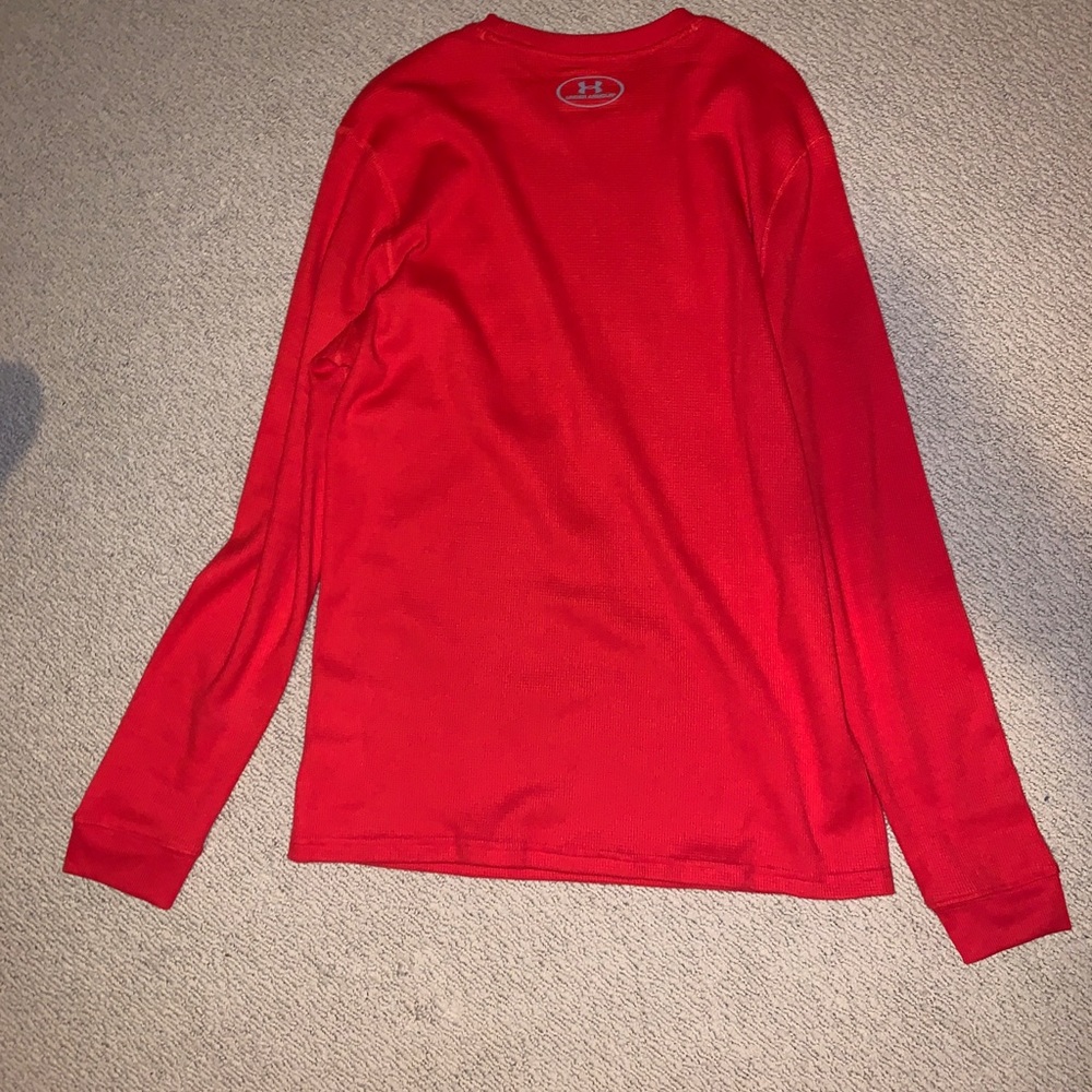 NEVER WORN UA Long sleeve - Picture 2 of 2